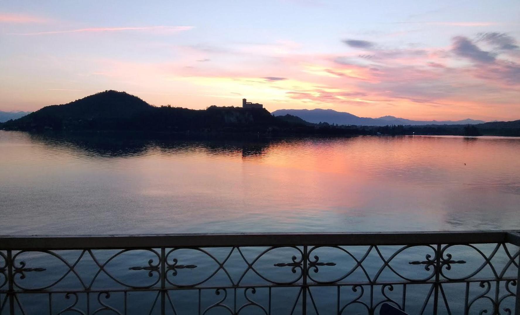 Fwl Romance On The Lake - Panorama Arona Esterno foto